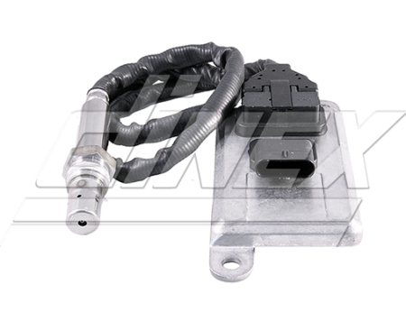 DINEX NOX-ANTURI MERCEDES-BENZ DI-51030